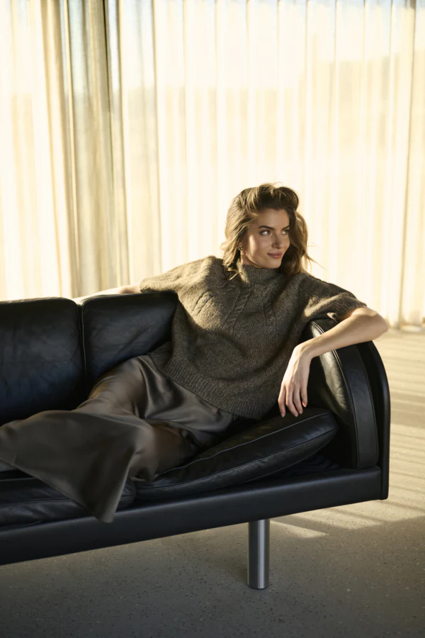 KAlotte Skirt - Image 3
