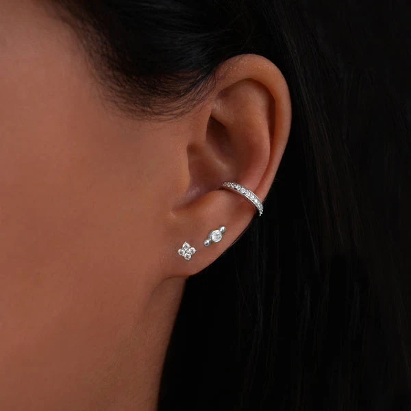 Quaditta Studs | CZ - Image 4